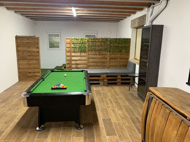 Games room with pool table
